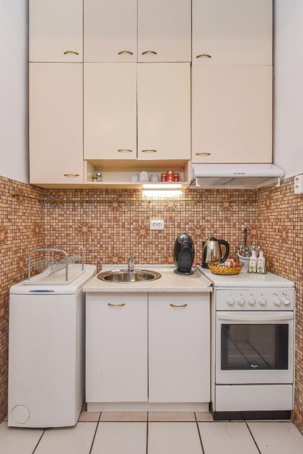 Historical Lion's Bridge 1-bedroom By Flat Mаnager Apartament *